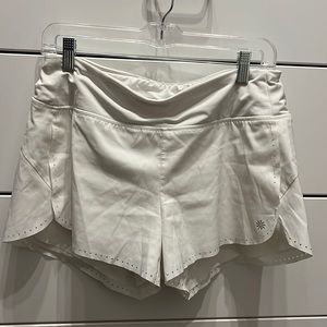 Athleta white run with it shorts 3.5 inseam size small